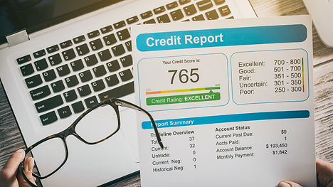 You can receive free weekly credit reports until April 2022. featured image